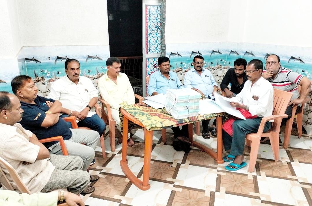 हजारीबाग : बड़ा बाजार दुर्गा पूजा महासमिति की तीसरी बैठक संपन्न, लॉटरी कूपन के लिए जारी किया गया मोबाइल नंबर