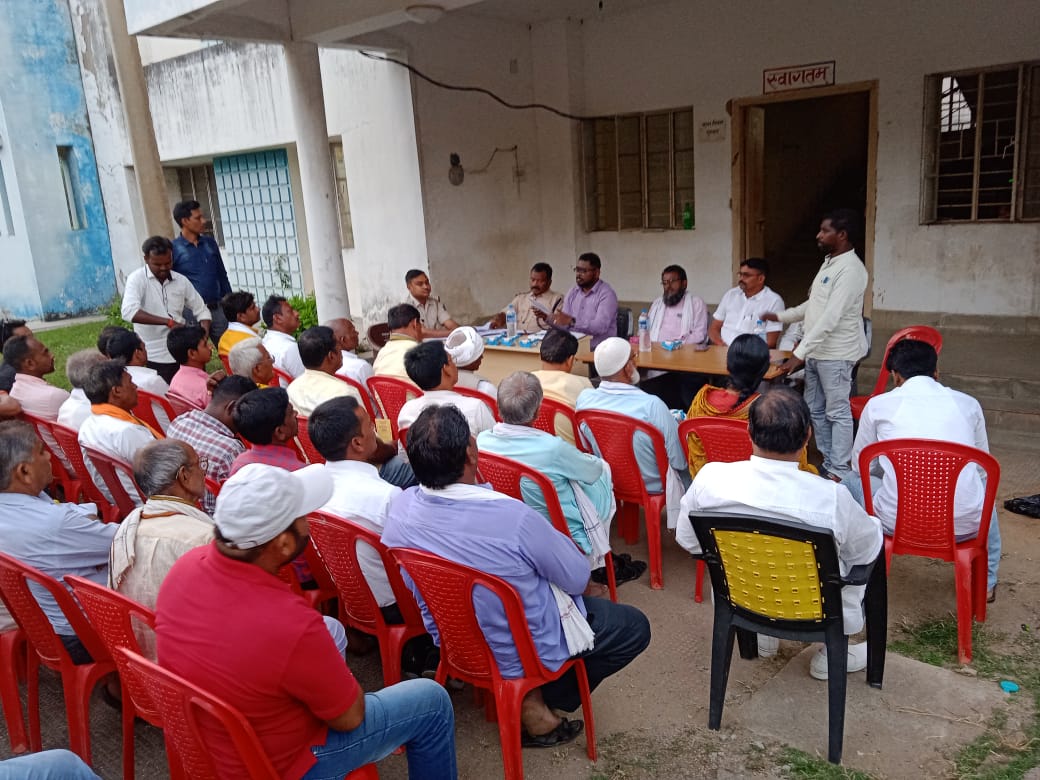 गिरिडीह : तिसरी थाना में शांति समिति की बैठक हुई संपन्न