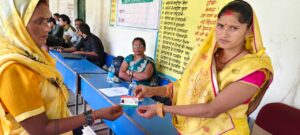 a camp for uday yojana was organised in lapsera of mahudand a remote tribal dominated panchayat