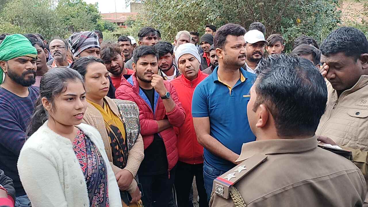 हज़ारीबाग : डटे रहे संजय, सफल हुआ आंदोलन, मृतक के परिवार को मिला 03 लाख मुआवजा