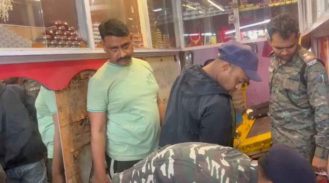 IMG COM 20260225 1622572